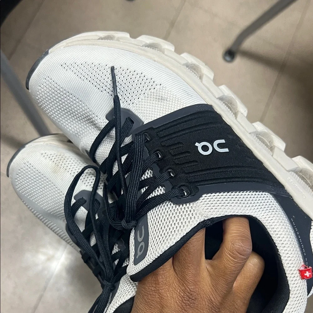 On Women's Black and Gray Athletic Sneakers - Picture 4 of 11